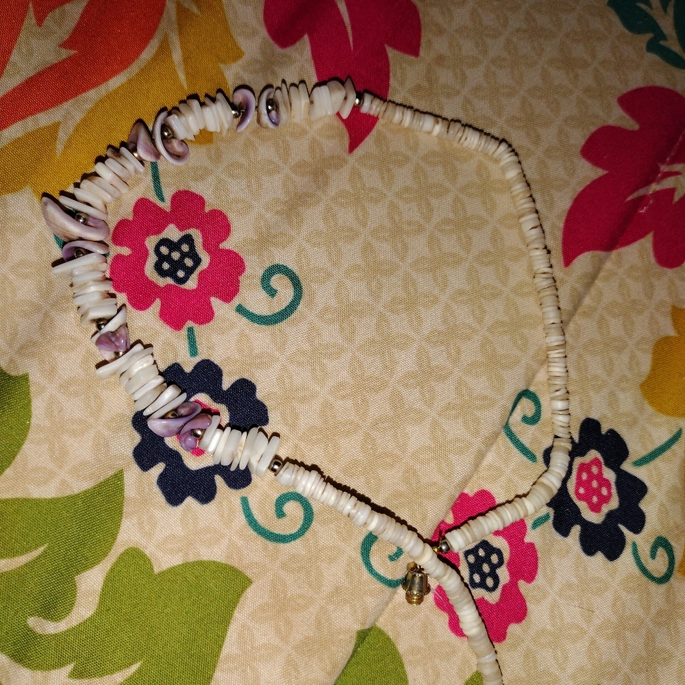 shell necklace